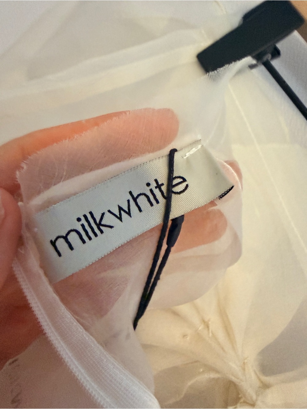 NEW Milkwhite x REVOLVE Organza Midi Skirt With Big Bow in White Cream Sheer XS - Picture 10 of 11